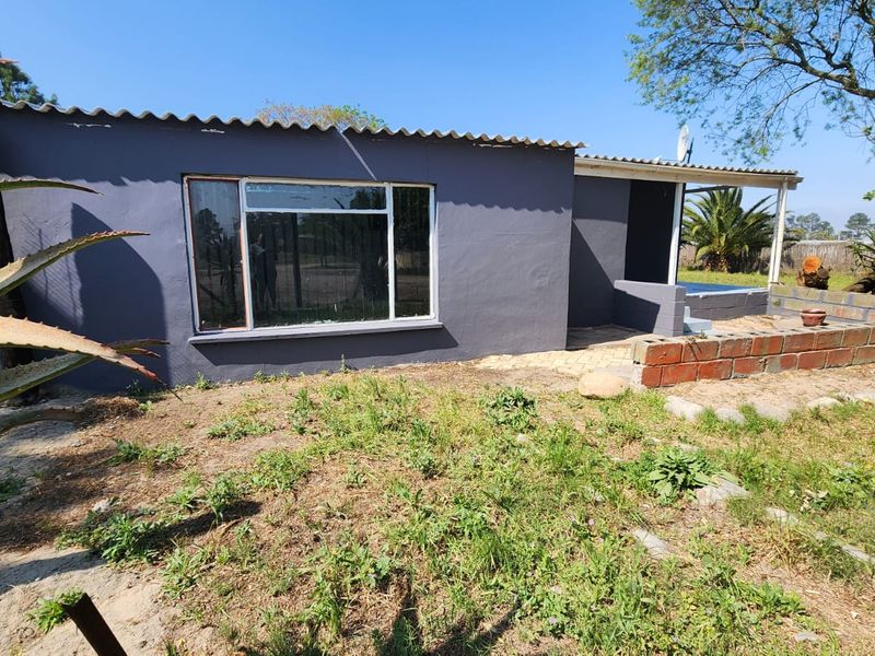 READY TO ESCAPE THE CITY? YOUR NEW HOME AWAITS!!! - Photo 4