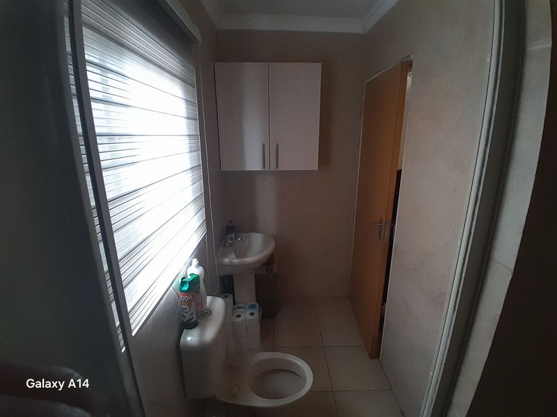 4 Bedroom Family Home with Security Cameras in Harmony Park Piet Retief - Photo 6