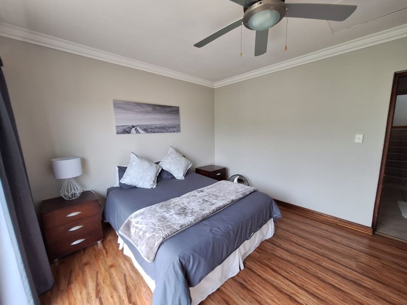 Family home in a Secure Estate - Photo 7