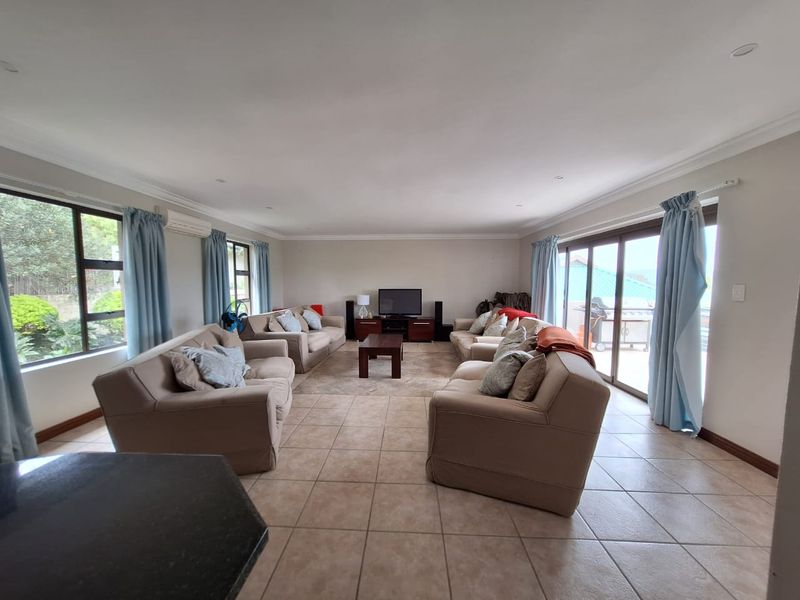 Family home in a Secure Estate - Photo 5