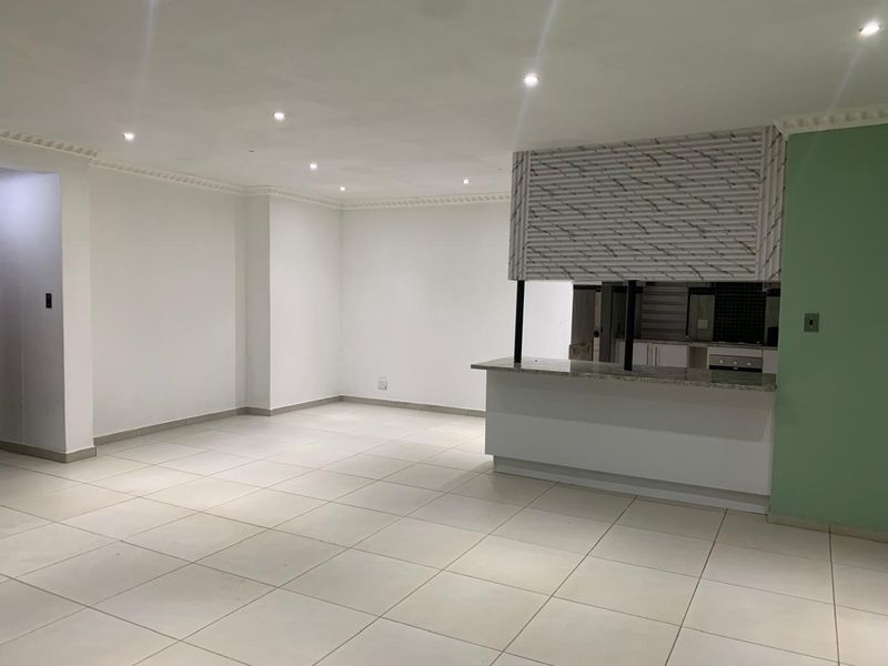 Freestanding For Sale In Rustenburg - Photo 3