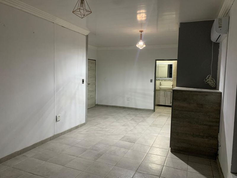 Freestanding For Sale In Rustenburg - Photo 7