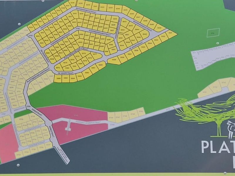 A site development plan for the Plattebosch Kloof residential estate in Stilbaai, showing the layout of available plots and street infrastructure.