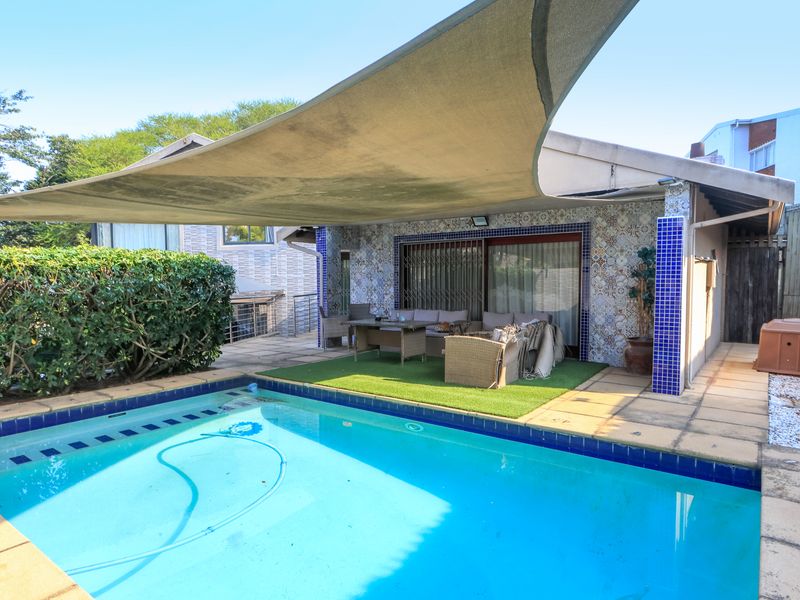 Stunning 4 Bedroom Family Home - Photo 2