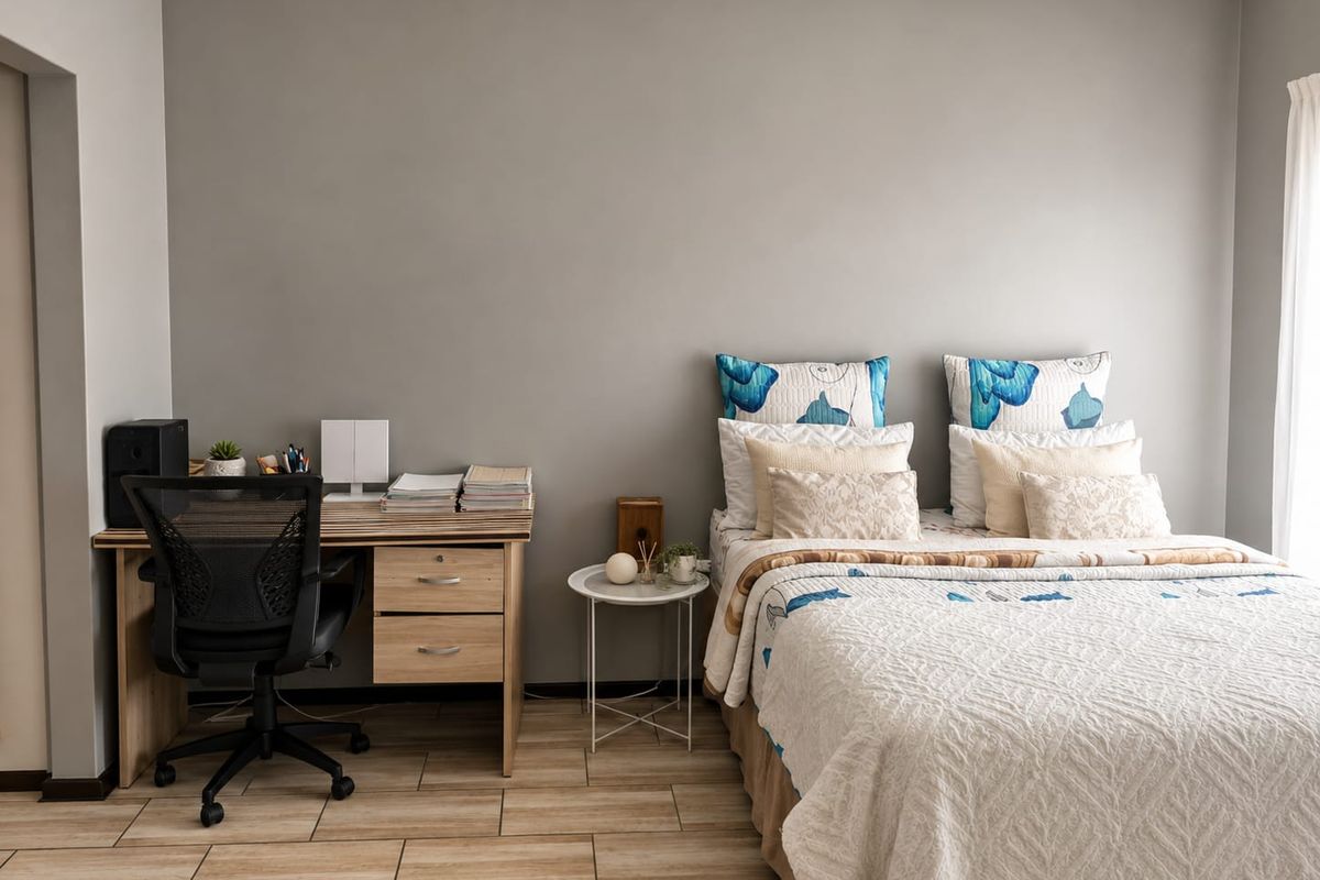 Spacious Ground-Floor Apartment with Private Garden in Potchefstroom Central - Photo 5