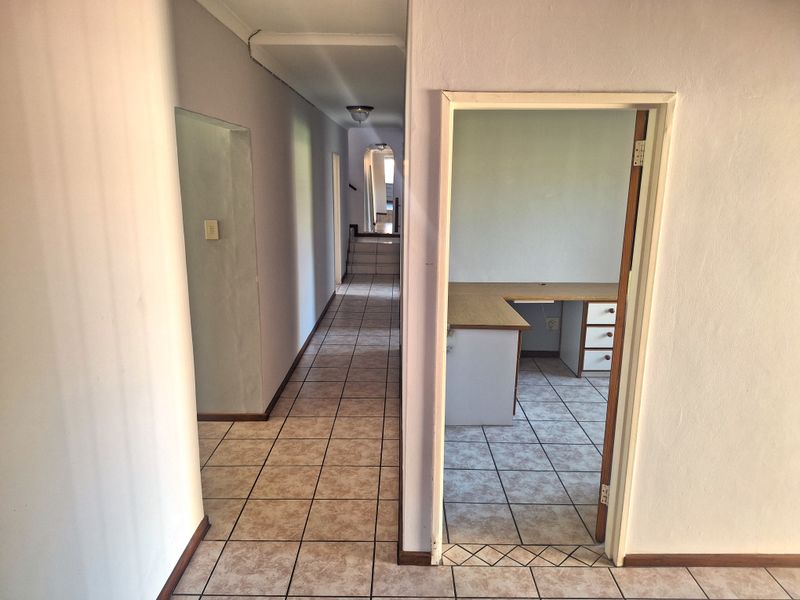 Exquisite Home For Sale! - Photo 6