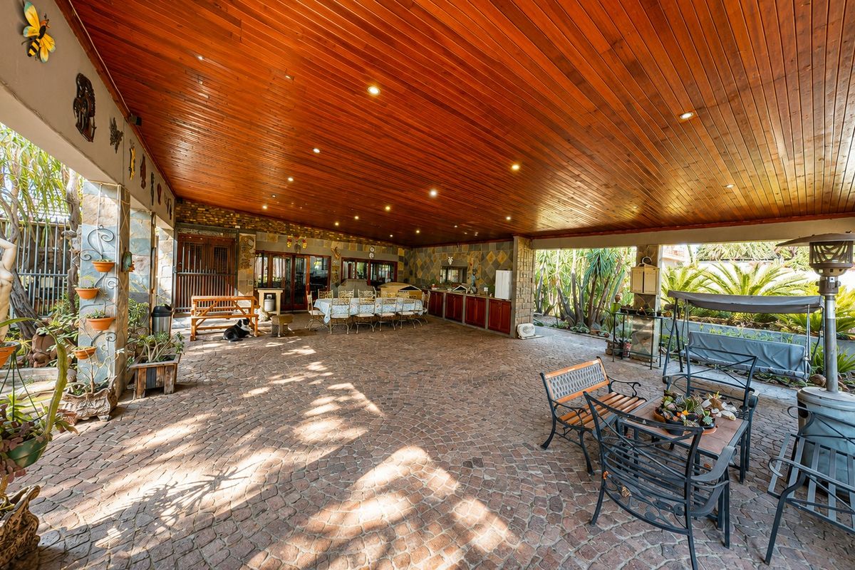 House For Sale In Germiston - Photo 4