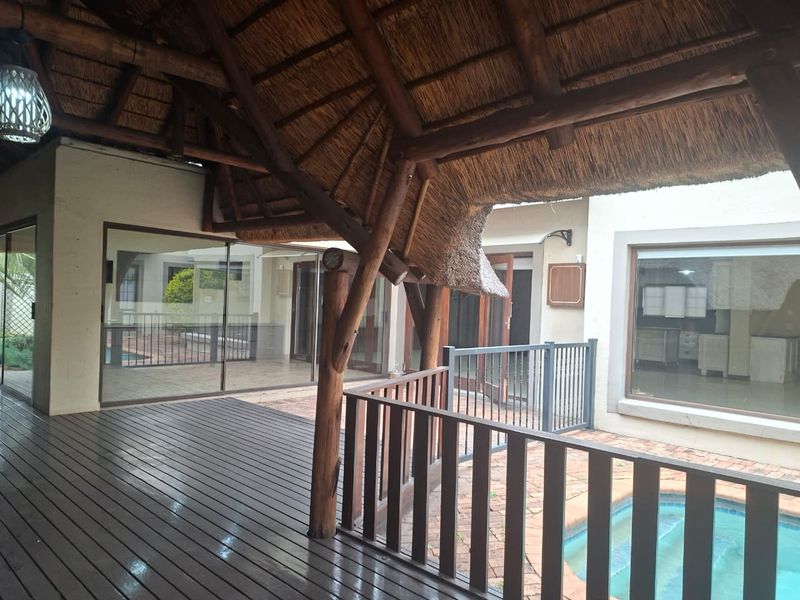 Luxury Estate Living inVanderbijlpark SE8 - Photo 5