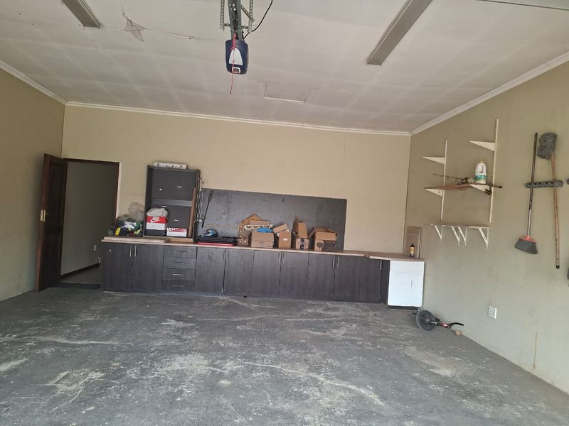 Luxury Estate Living inVanderbijlpark SE8 - Photo 10