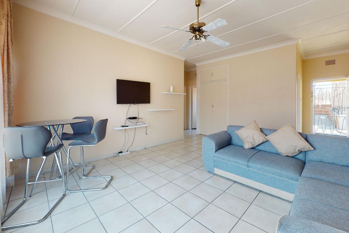 Perfect home not to be missed! - Photo 3