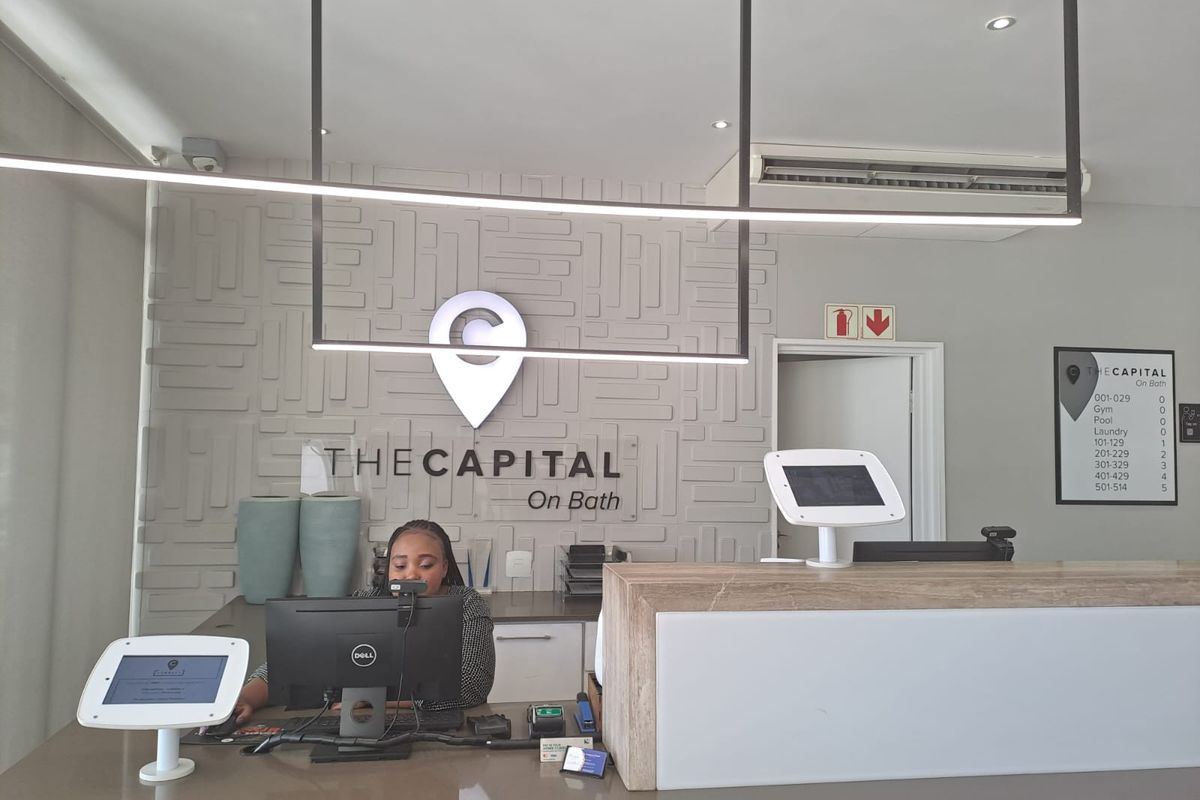 Fully Furnished To Let at The Capital Hotel and Apartments : Bachelor Unit R9,950 Monthly Rental - Photo 4