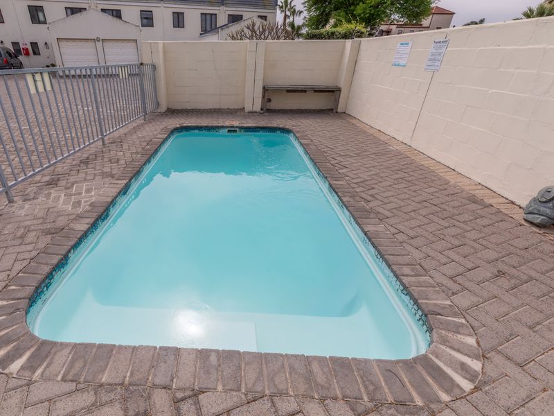 Lovely three bedrooms townhouse for sale in Parklands! - Photo 3