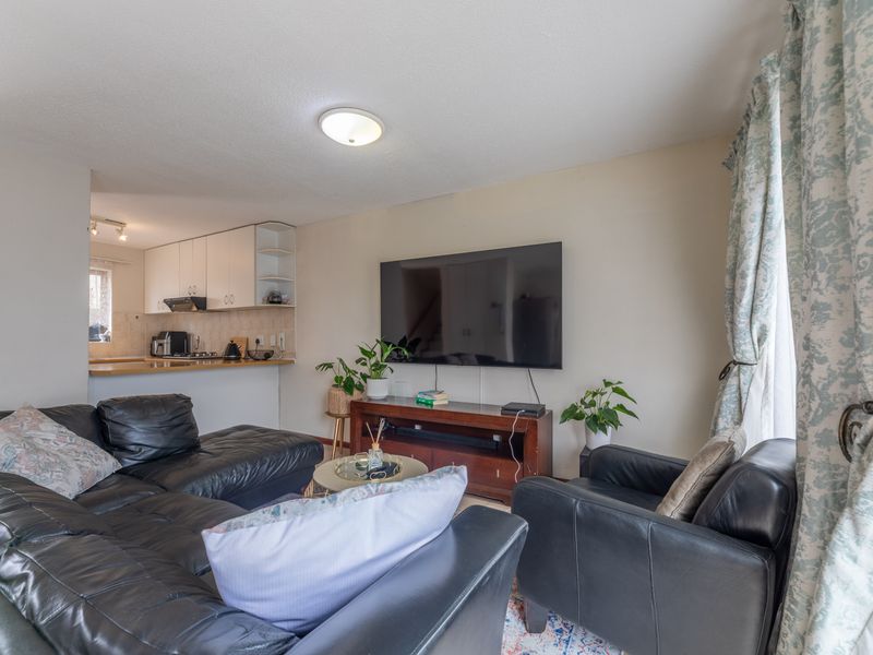 Lovely three bedrooms townhouse for sale in Parklands! - Photo 7