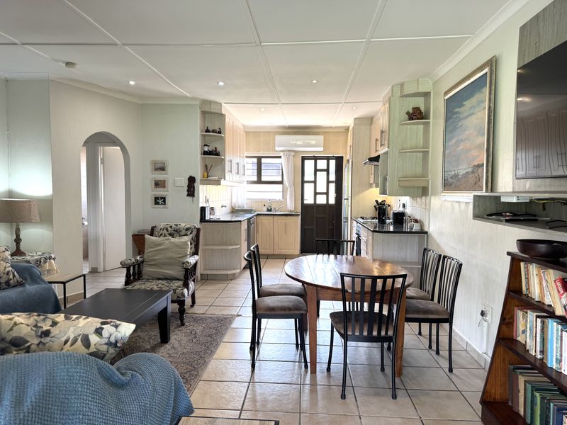 2 Bedroom Townhouse for Sale in Scottburgh - Photo 6