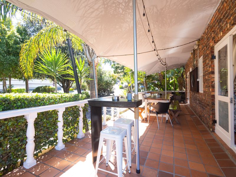 Exceptional Guesthouse, Investment Opportunity & Spacious Family Home - Photo 9