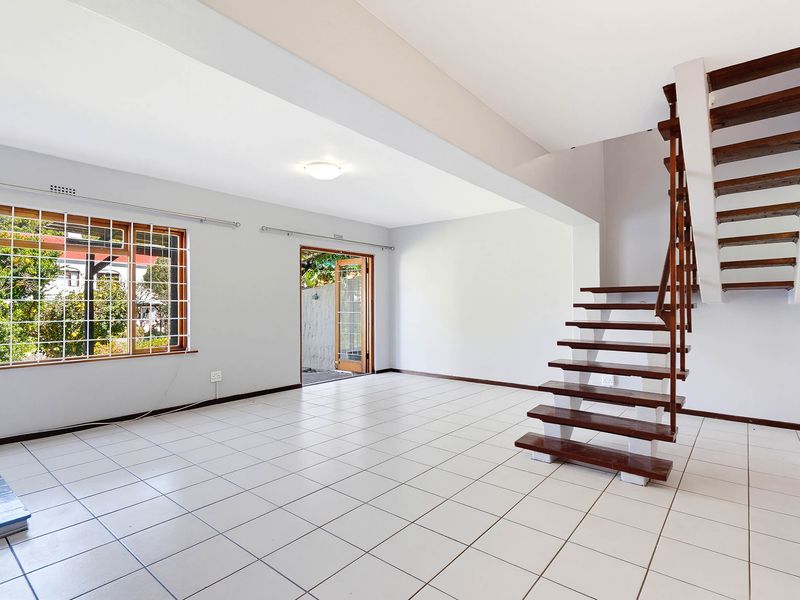 Spacious Duplex in family-friendly Complex - Photo 5
