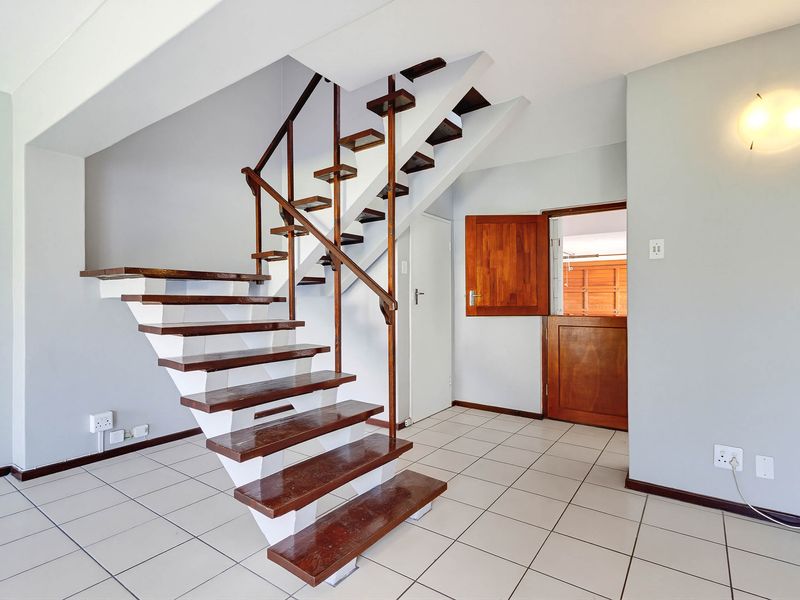 Spacious Duplex in family-friendly Complex - Photo 3