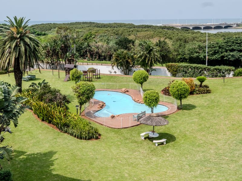 River and sea view| Stepless living| Premium furniture and appliances - Photo 8