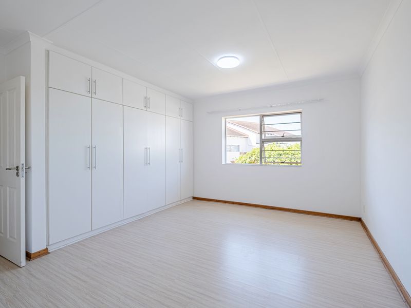 BLUEWATER BAY 3 BED 2 BATH TOWNHOUSE WITH GARAGE FOR RENT - Photo 8