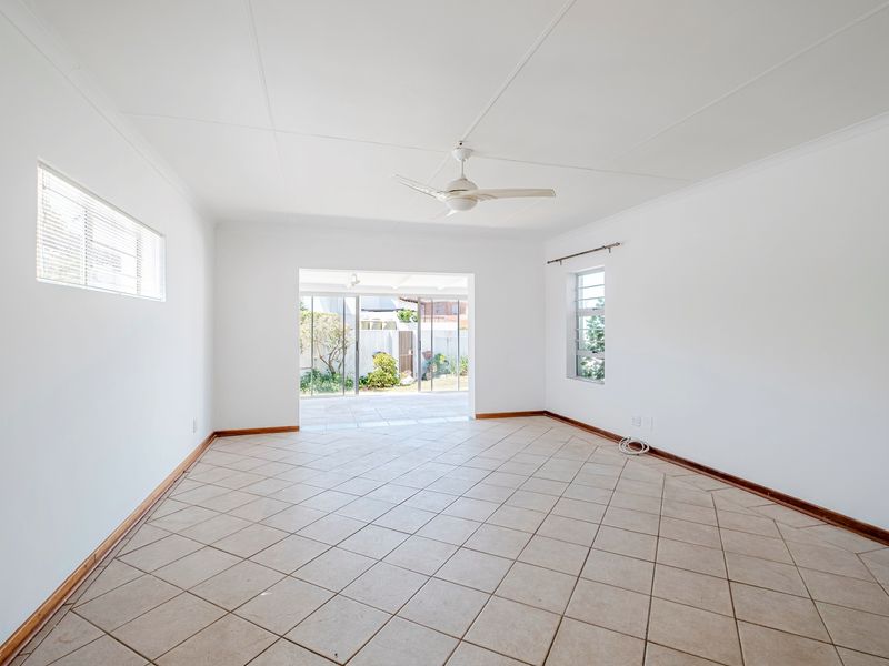 BLUEWATER BAY 3 BED 2 BATH TOWNHOUSE WITH GARAGE FOR RENT - Photo 6