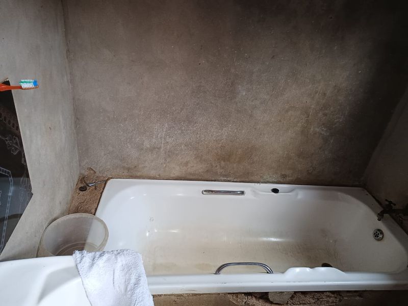 2-Bedroom Incomplete House – Finish It Your Way in Kanana Park - Photo 9