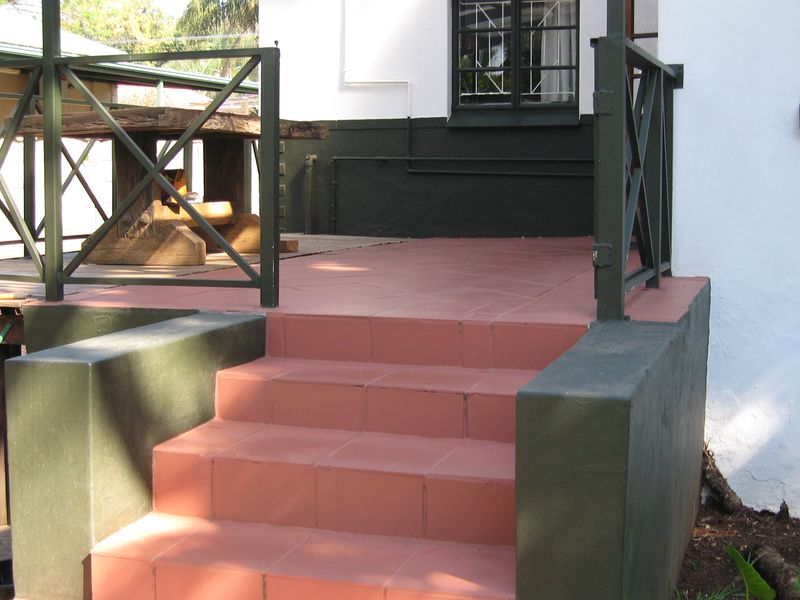 Beautiful Family Home for sale in the Popular Moot Area - Photo 2