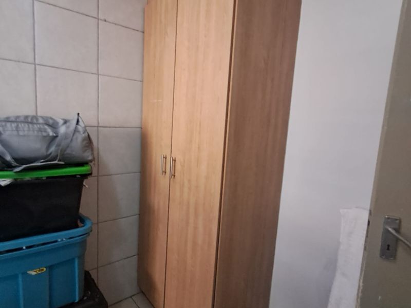 2BEDROOM GROUND-FLOOR APARTMENT - Photo 8