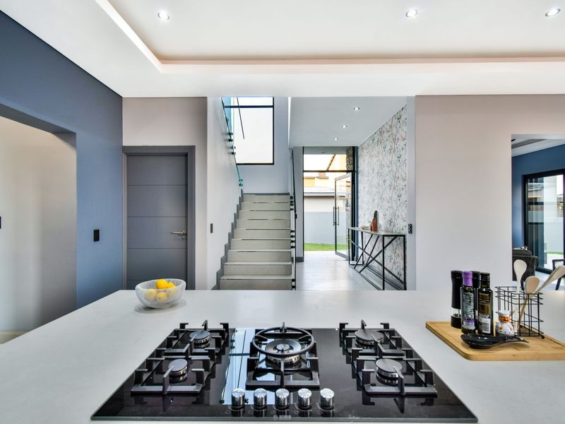 Elegant Family Living with Seamless Indoor-Outdoor Flow - Photo 10