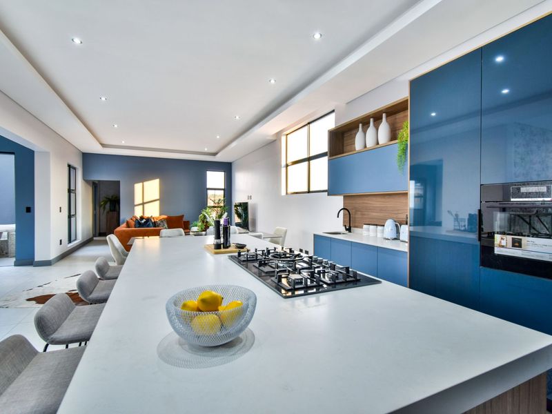 Elegant Family Living with Seamless Indoor-Outdoor Flow - Photo 8