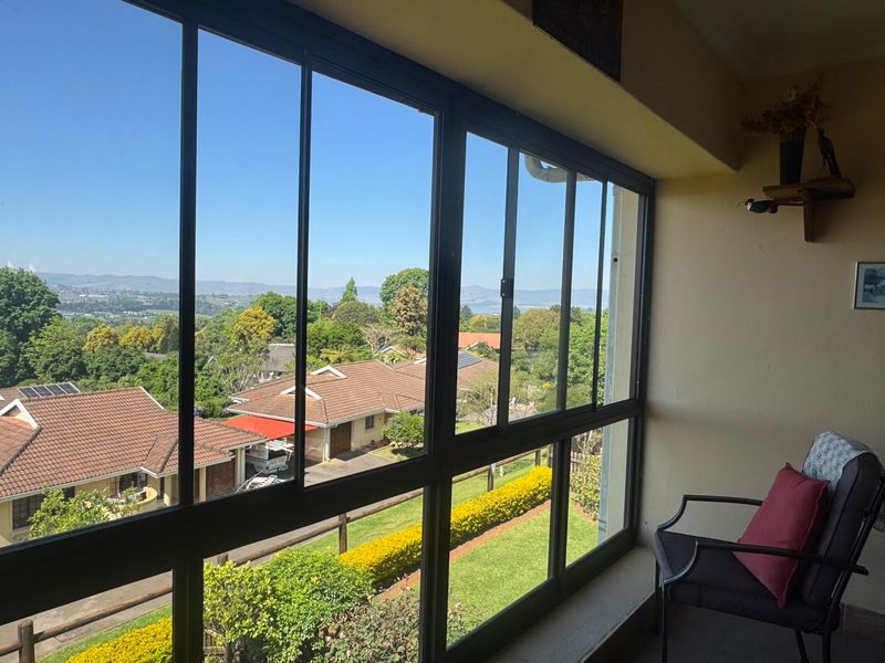 Modern, Secure & Effortless living with Panoramic views in Howick North - Photo 4