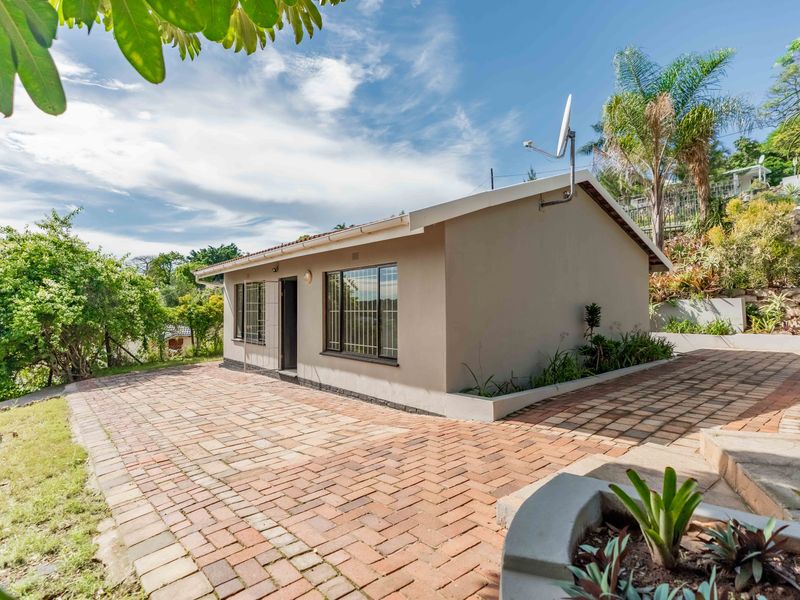 HOME IN CAVERSHAM GLEN – IDEAL STARTER HOME! - Photo 3