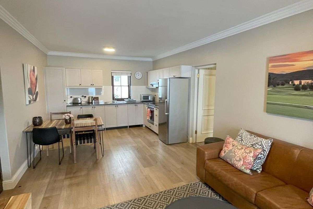 The De Zalze dream is being offered in this sole and exclusive mandate. - Photo 2