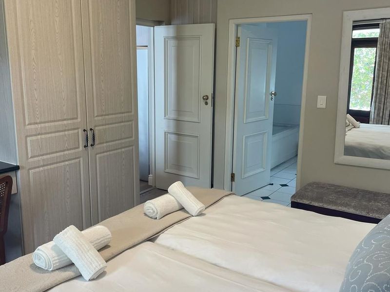 The De Zalze dream is being offered in this sole and exclusive mandate. - Photo 4