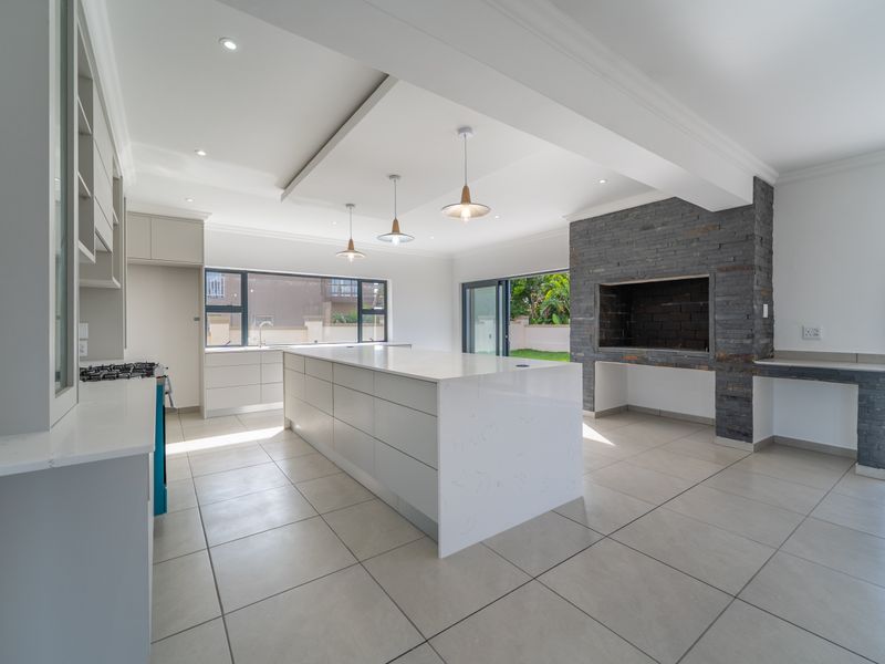 Start Afresh in St Francis Bay – Brand-New Home with Stunning Ocean and River Mouth Views - Photo 9
