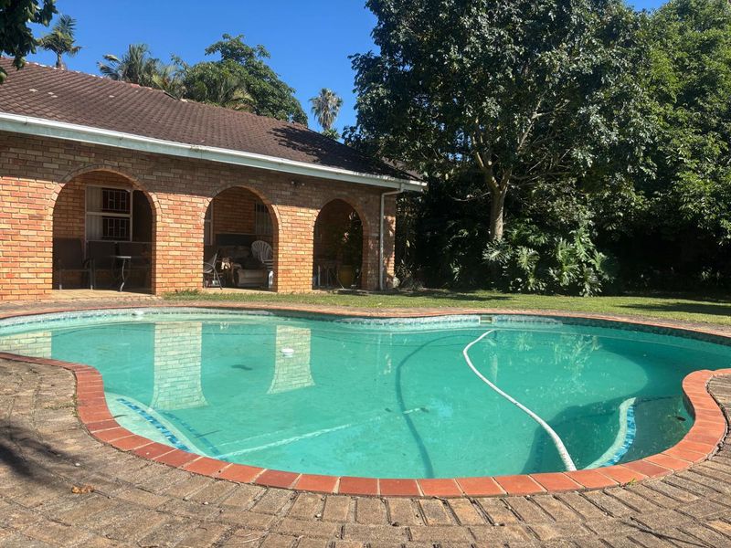 Charming 4-bedroom house in Nelspruit Ext 11, perfect for families seeking comfort and convenience! - Photo 3