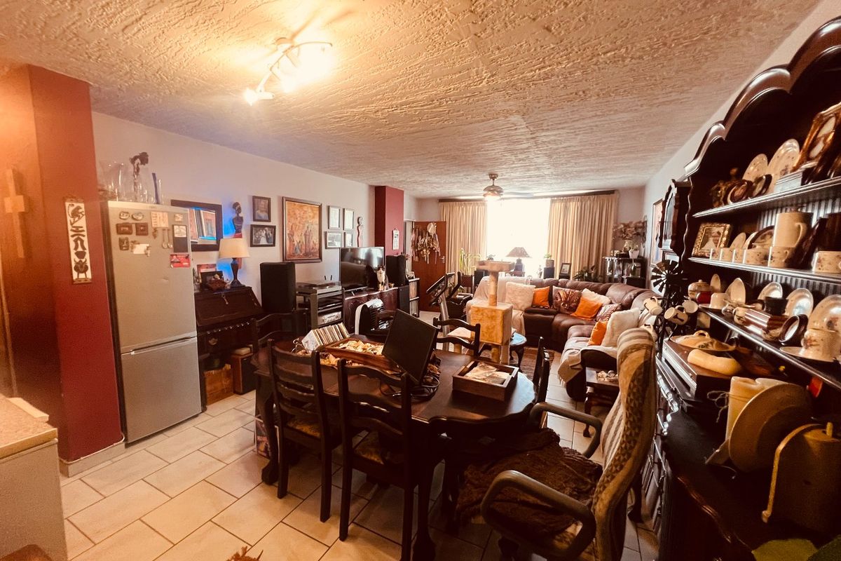 Comfort Meets Effortless Living - Photo 4