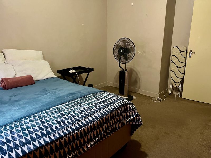 2 Bedroom Apartment to Let in Sonheuwel - Photo 7