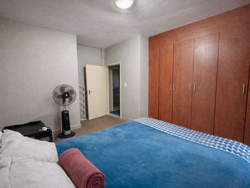 2 Bedroom Apartment to Let in Sonheuwel - Photo 6