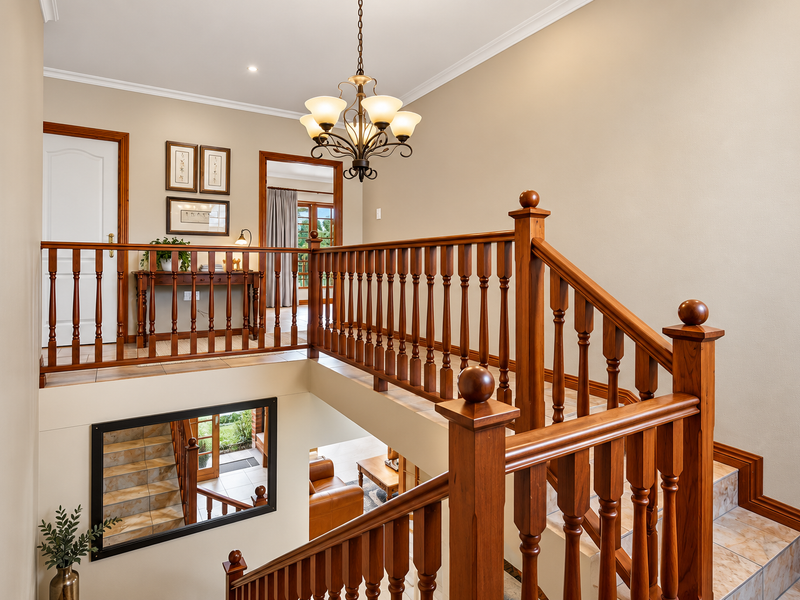 Stunner Home with Golf Course Views - Photo 9