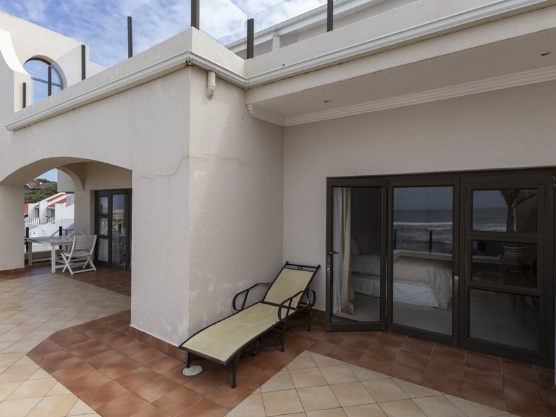 Three Bedroom Apartment for Sale in Port Alfred - Photo 4