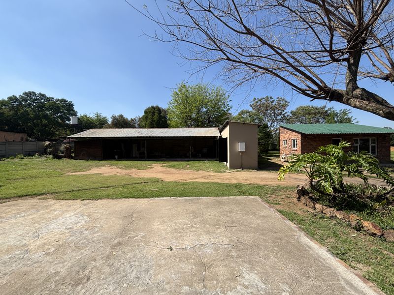 Versatile Smallholding with Multiple Dwellings - Photo 9