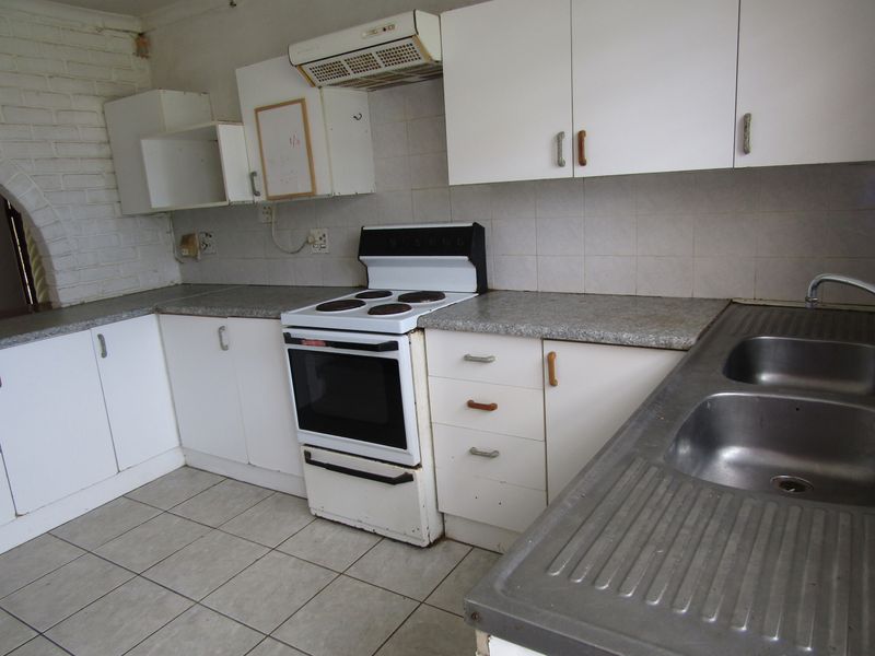 Renovation Special!! - Photo 5