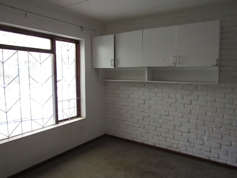 Renovation Special!! - Photo 7