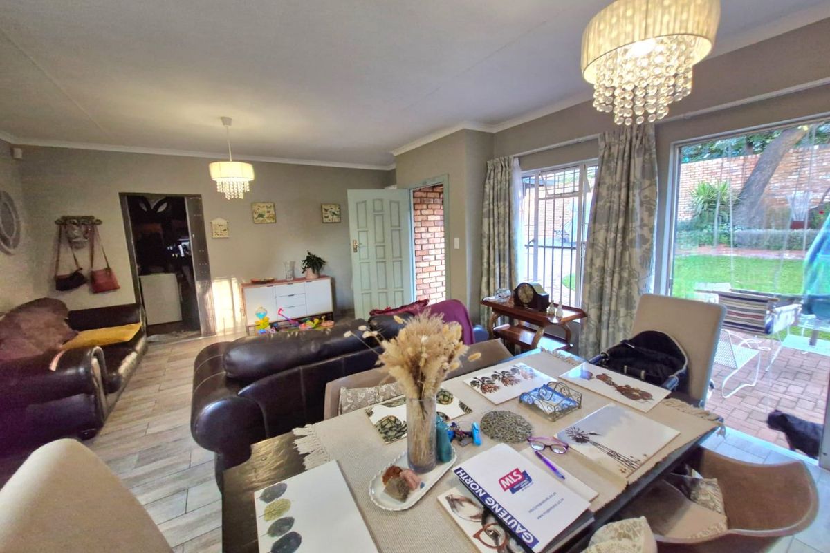 Modern Family Living in Sought-After Montana Park - Photo 3