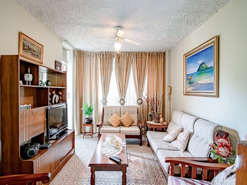 Comfortable and Practical Apartment Living in Sinoville - Photo 6