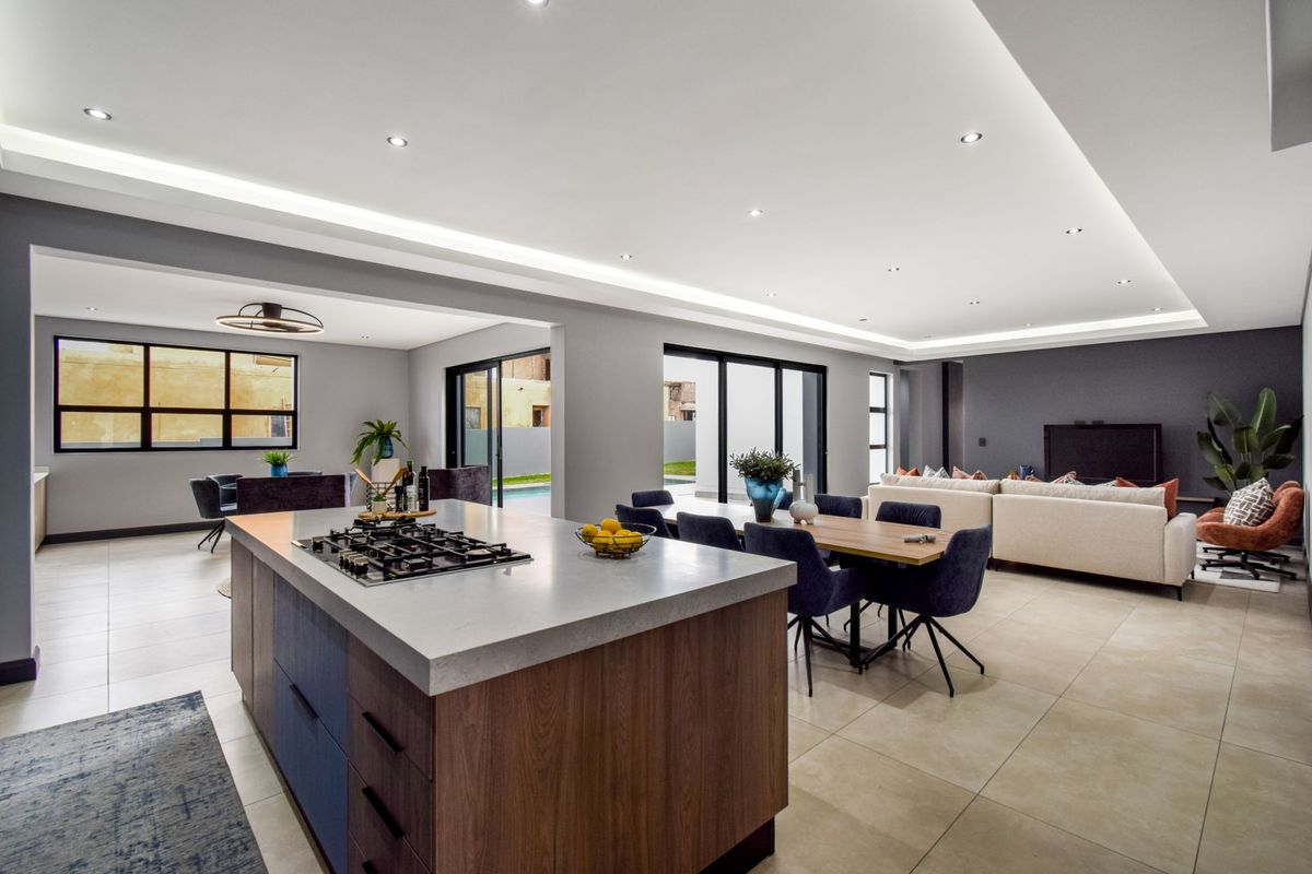 Elegant Family Living in Prestigious Midstream Heights - Photo 2