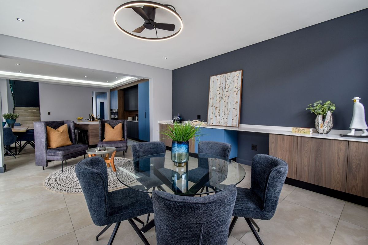 Elegant Family Living in Prestigious Midstream Heights - Photo 3