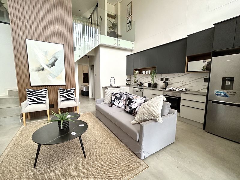 **Exquisite Apartment, Private Covered Balcony, Luxury Resort living.** - Photo 3