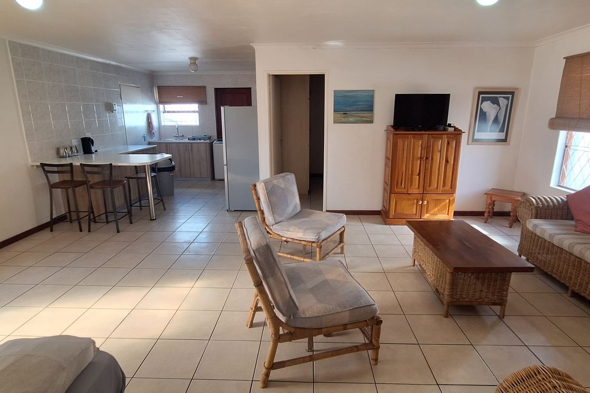 HOLIDAY INVESTMENT IN SKIATHOS, LANGEBAAN - Photo 5