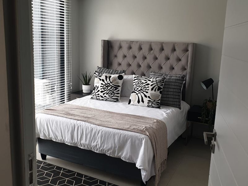 **Lucrative Lock Up & Go Investment Opportunity** - Photo 7